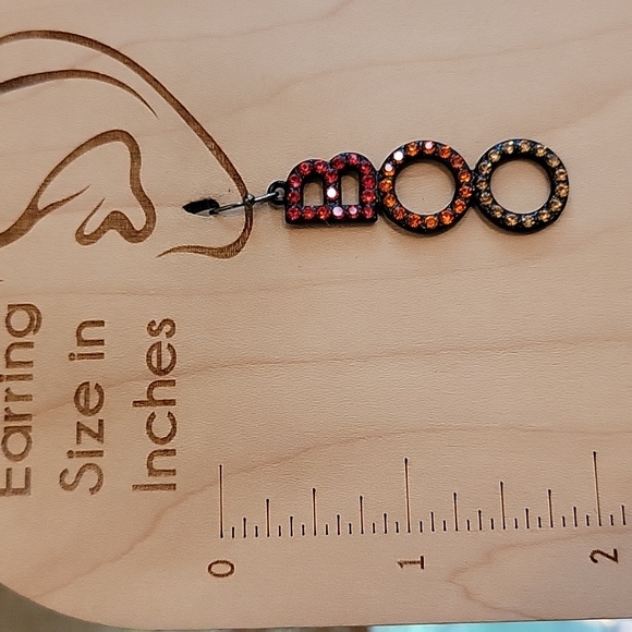 Sparkle BOO Drop Earrings - Picture 3 of 5